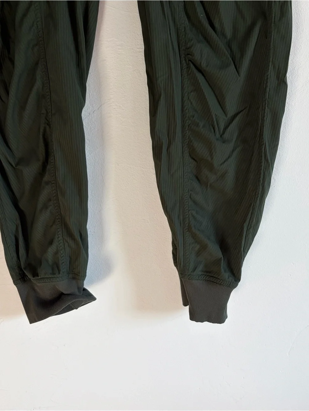 Lululemon Dance Studio Mid-Rise Jogger Full Length Legacy Green